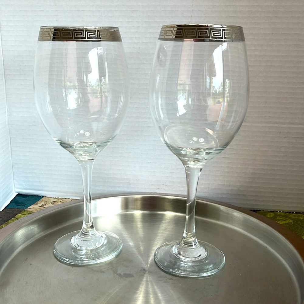Fratelli Cristallino Fumo Pair of Silver rimmed Red wine Glasses